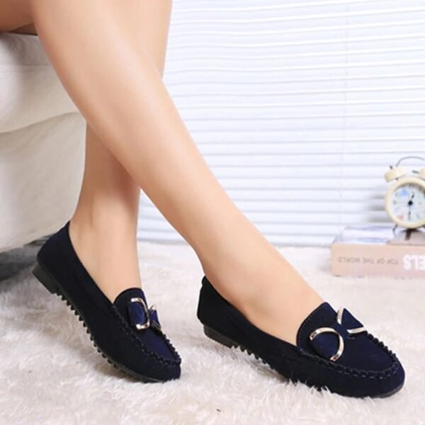 Woman New Flat Shoes Available in all Sizes