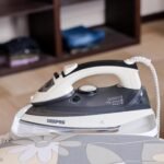 Geepas Ceramic Steam Iron 2000W-Model GSI7788 - Image 6