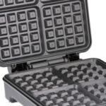 Geepas 4 Sliced Waffle Maker, Model GWM5417 - Image 7