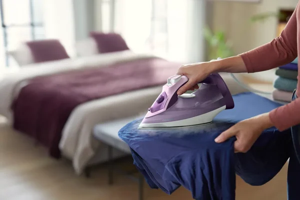 Philips Steam Iron (2400W), Model DST5020/36 - Image 5