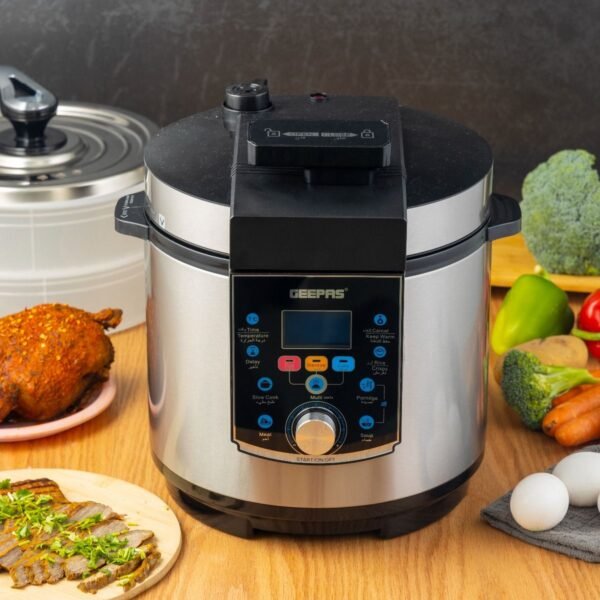 Geepas Multi-Function Pressure Cooker with Steamer & Egg Boiler, Model GMC35037 - Image 4