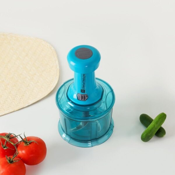 Royalford 900 ML Push Chopper- | Compact Chopper With 4 Blades| Suitable For Chopping Vegetables And Fruits| Quick Manual Chopper| Stainless Steel Blade Set For Fast And Effective Chopping| Detachable Body Parts For Easy Cleaning| Food Grade And BP, Model RF11955 - Image 7